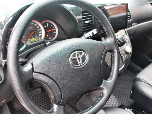 Toyota Wish  第8張相片