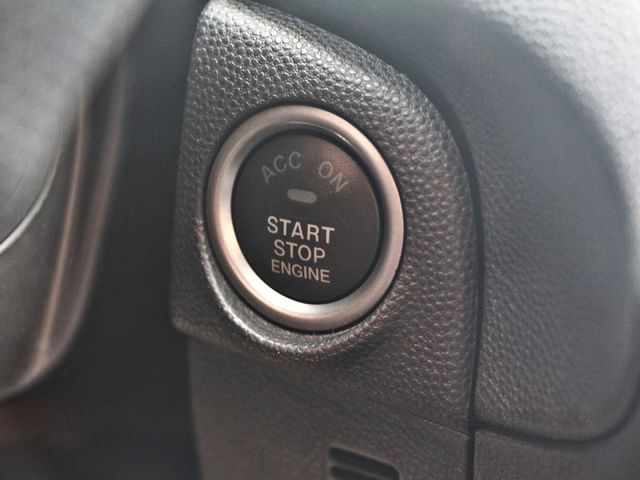 Mazda Mazda3  第16張相片