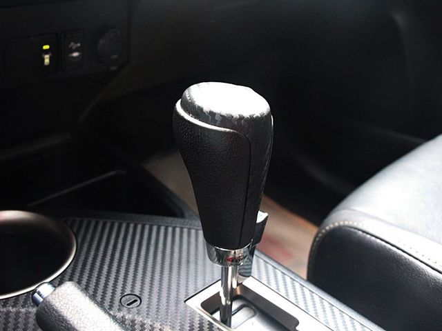 Toyota RAV4  第14張相片