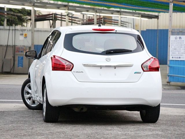 Nissan Tiida  第3張相片