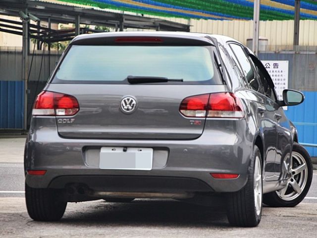 Volkswagen 福斯 Golf  第4張相片