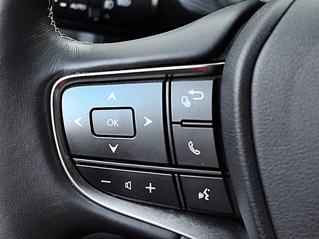 Lexus UX  第9張相片