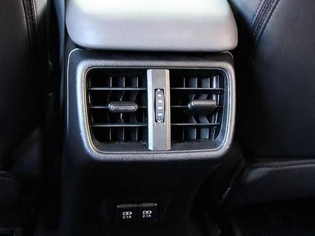 Lexus UX  第13張相片