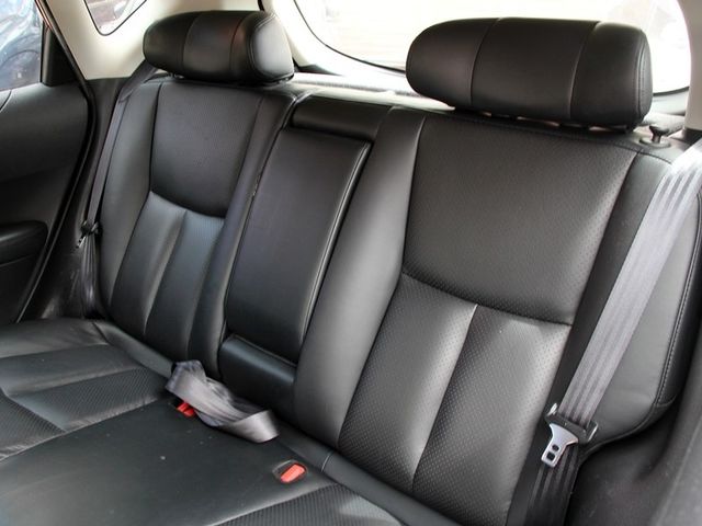 Nissan Tiida  第9張相片