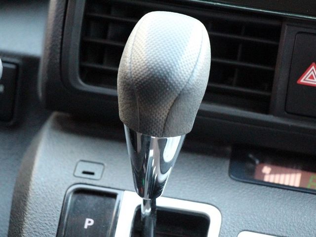 Toyota SIENTA  第11張相片