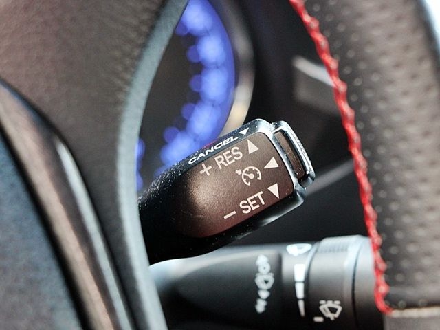 Toyota ALTIS  第9張相片