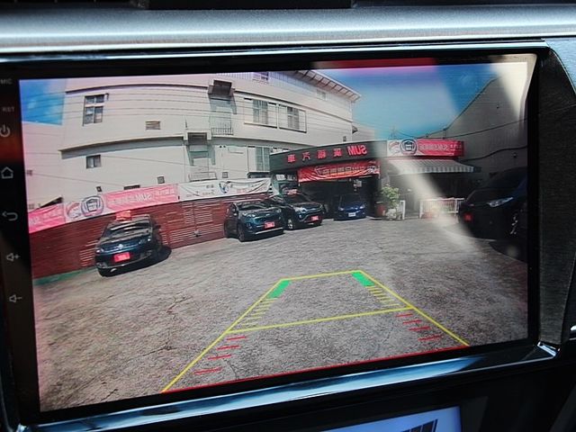 Toyota ALTIS  第12張相片