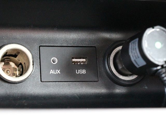 Hyundai Elantra  第10張相片