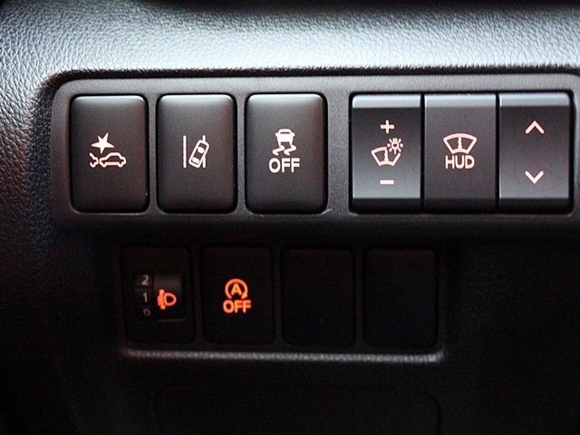 Mitsubishi Eclipse Cross  第13張相片