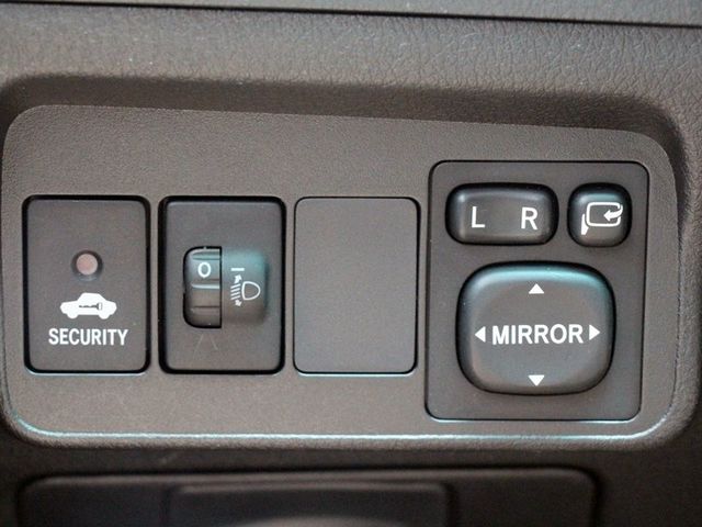 Toyota ALTIS  第11張相片