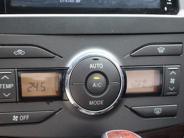 Toyota ALTIS  第14張相片