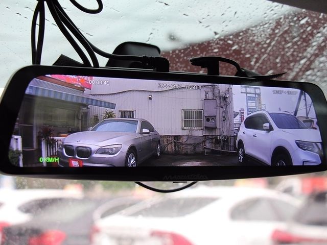 Mitsubishi Zinger  第16張相片