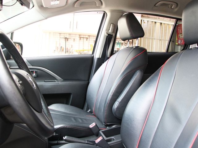 Mazda Mazda5  第12張相片