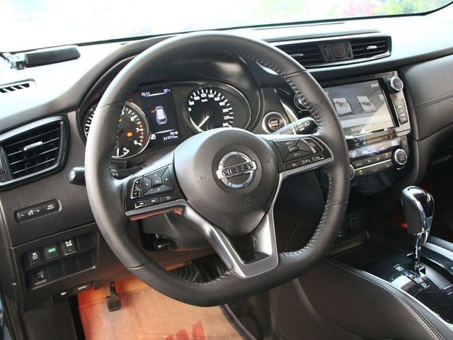 Nissan X-Trail  第16張相片