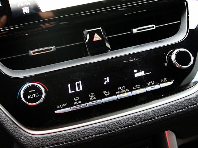 Toyota Cross  第1張相片