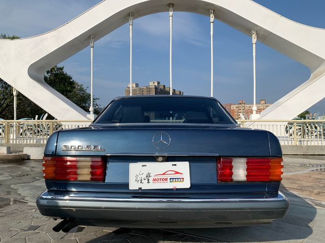 M-BENZ賓士 300SEL  第4張相片