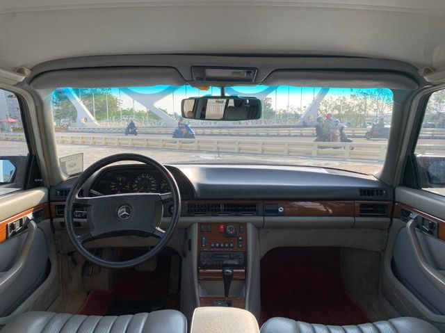 M-BENZ賓士 300SEL  第6張相片