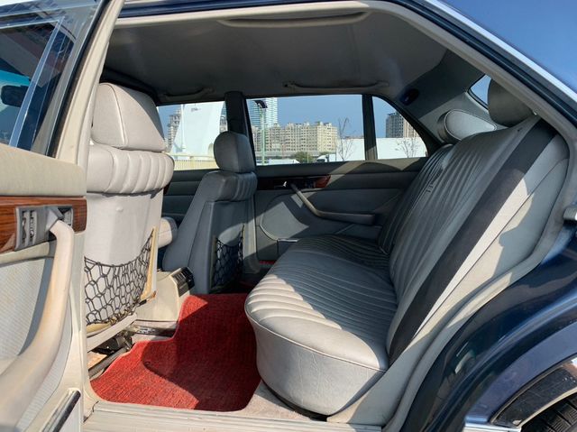 M-BENZ賓士 300SEL  第7張相片