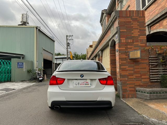BMW寶馬 320I  第4張相片