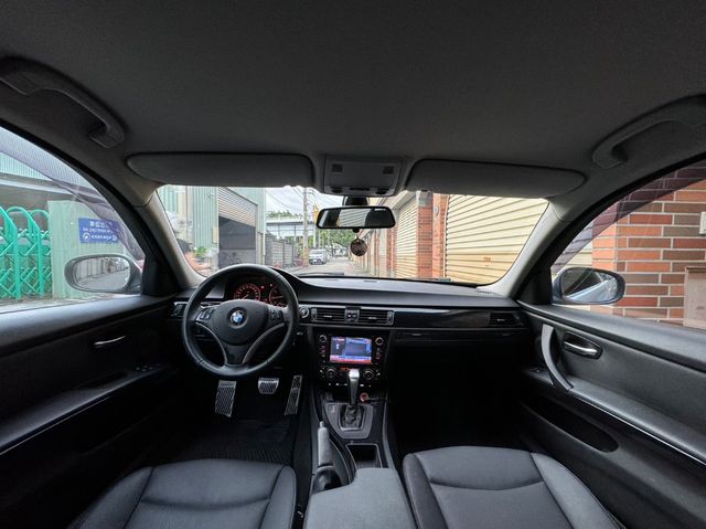 BMW寶馬 320I  第5張相片