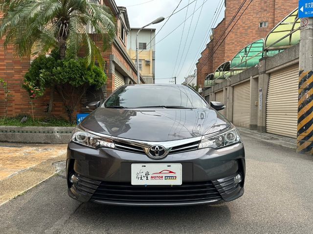 TOYOTA豐田 ALTIS  第2張相片