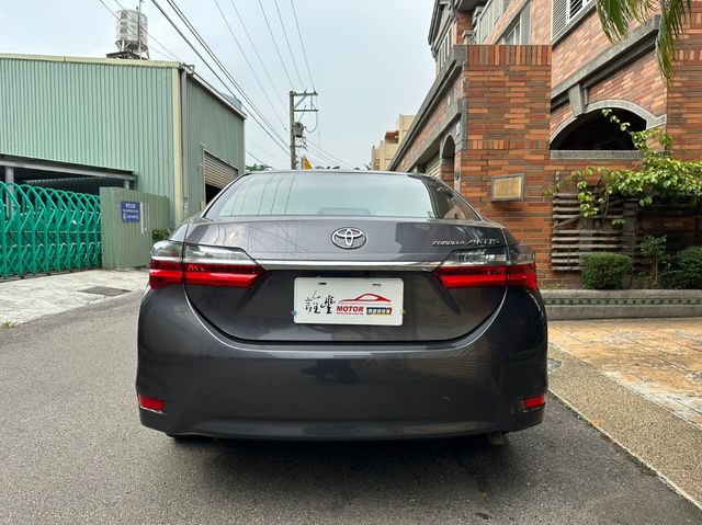 TOYOTA豐田 ALTIS  第4張相片