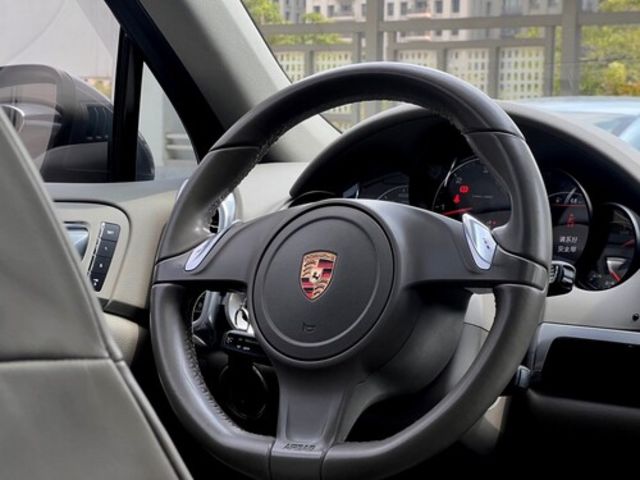 PORSCHE保時捷 CAYENNE  第7張相片