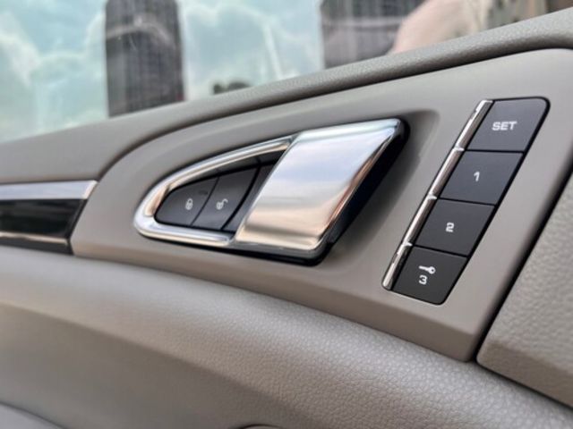 PORSCHE保時捷 CAYENNE  第12張相片