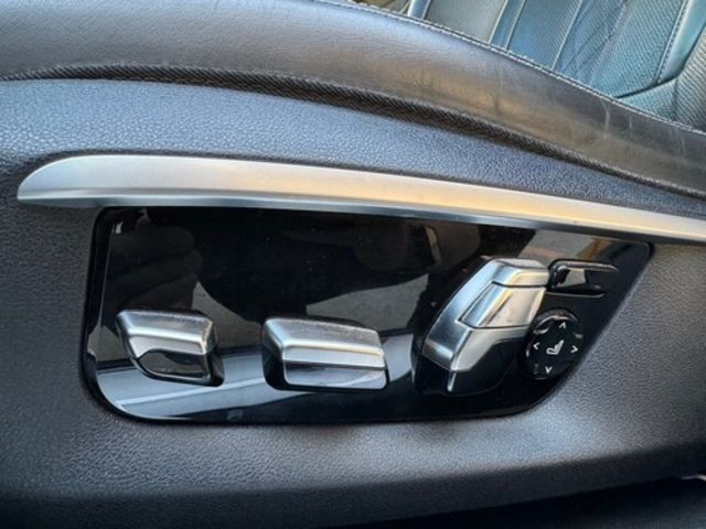 BMW寶馬 740LI  第17張相片