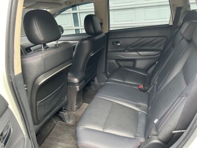 MITSUBISHI三菱 OUTLANDER  第6張相片