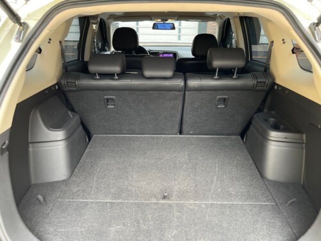 MITSUBISHI三菱 OUTLANDER  第7張相片
