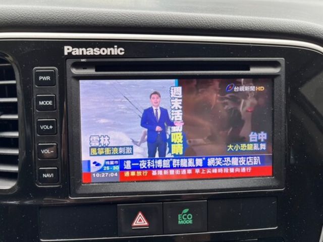 MITSUBISHI三菱 OUTLANDER  第11張相片