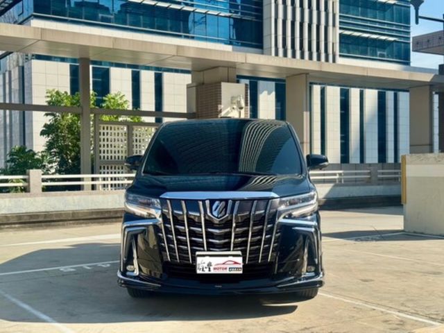 TOYOTA豐田 ALPHARD  第2張相片