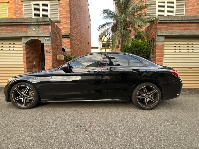 M-BENZ賓士 C300  第5張相片