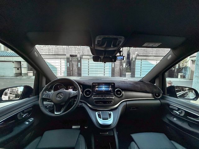 M-BENZ賓士 V250 D  第7張相片