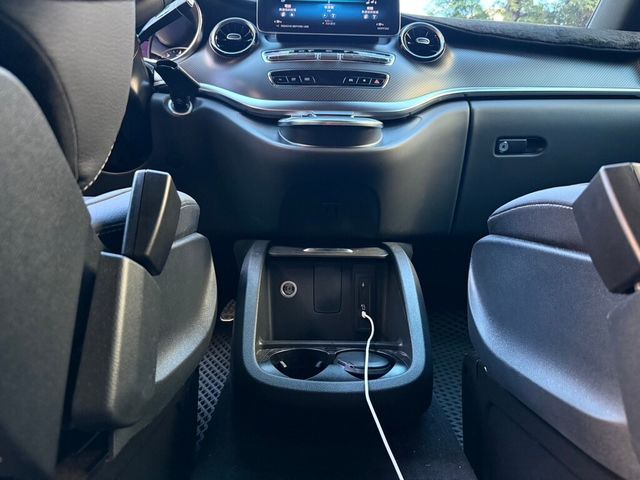 M-BENZ賓士 V250 D  第15張相片