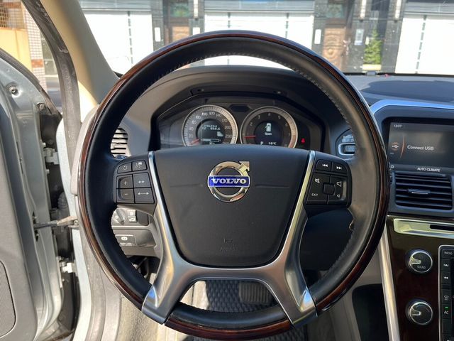 VOLVO富豪 XC60  第7張相片