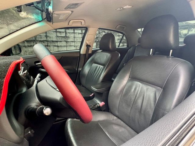 TOYOTA豐田 ALTIS  第6張相片