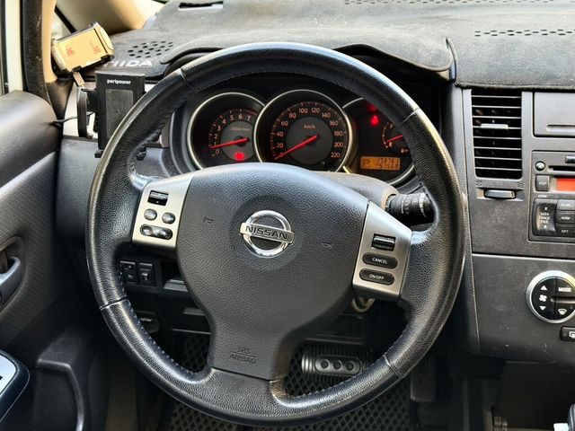 NISSAN日產 TIIDA  第10張相片