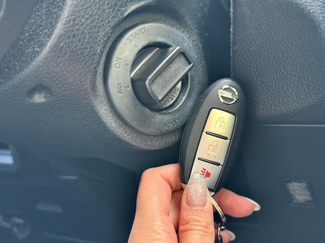 NISSAN日產 TIIDA  第11張相片