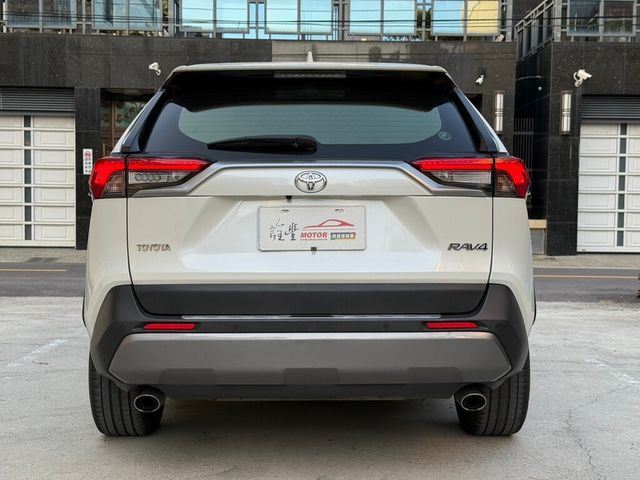 TOYOTA豐田 RAV4  第4張相片