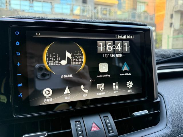 TOYOTA豐田 RAV4  第14張相片