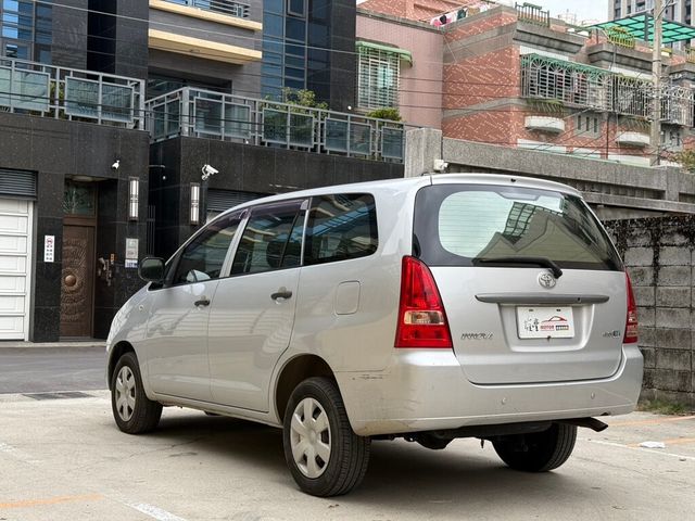 TOYOTA豐田 INNOVA  第3張相片