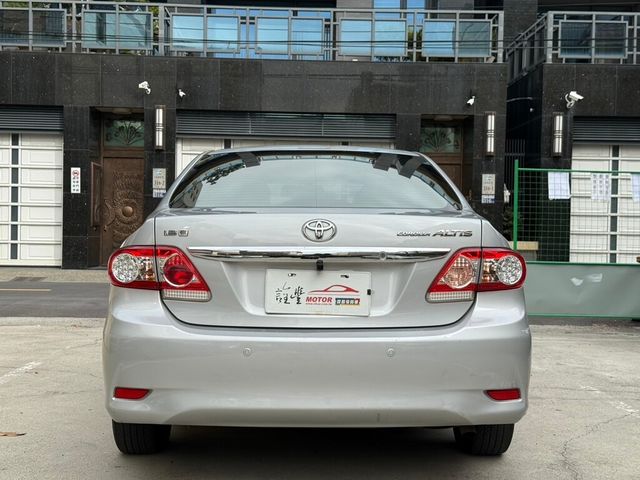 TOYOTA豐田 ALTIS  第4張相片