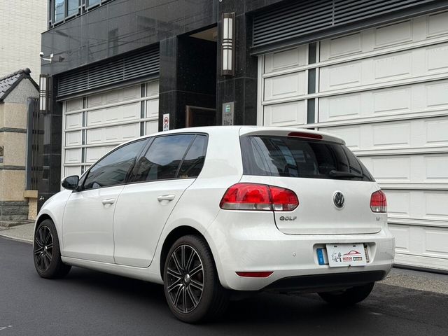 VOLKSWAGEN福斯 GOLF  第3張相片