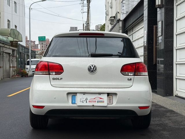 VOLKSWAGEN福斯 GOLF  第4張相片