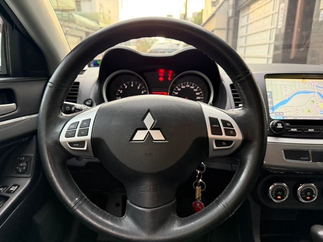 MITSUBISHI三菱 LANCER FORTIS  第8張相片