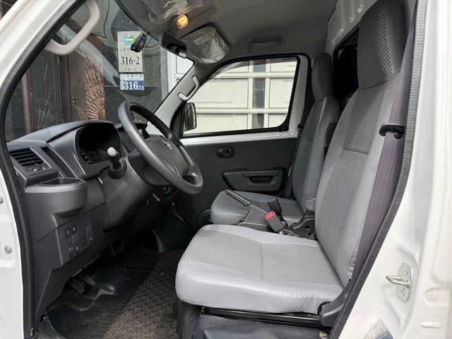 TOYOTA豐田 TOWN ACE  第6張相片