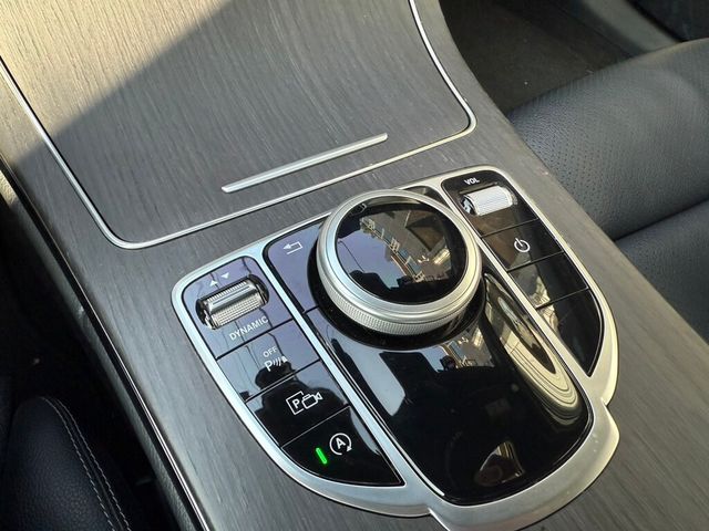 M-BENZ賓士 C300  第14張相片