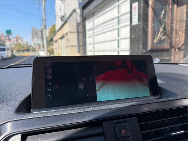 BMW寶馬 118  第14張相片